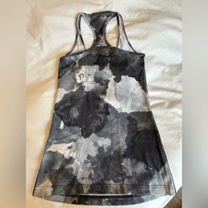 Lululemon gray tie dye tank